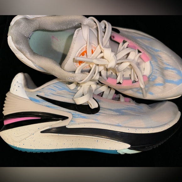 Nike Air Zoom GT Cut 2 White Pink Blue Basketball Shoes FN0234 Women's Size 9 - Picture 3 of 13